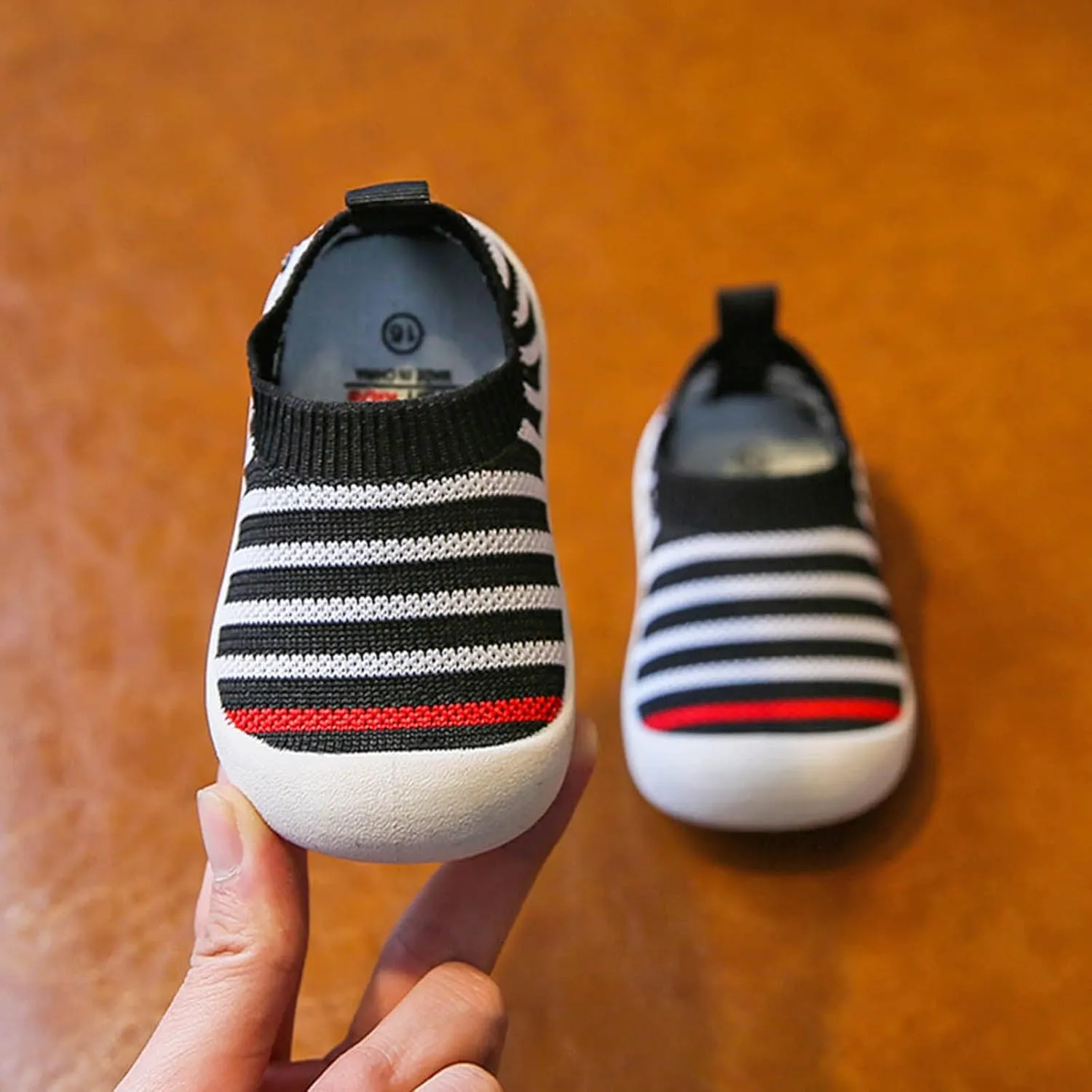Baby Shoes Slip on Sock Shoes Infant Walking Shoes Non-Slip Breathable Toddler Sneakers Boys Girls Tennis Shoes