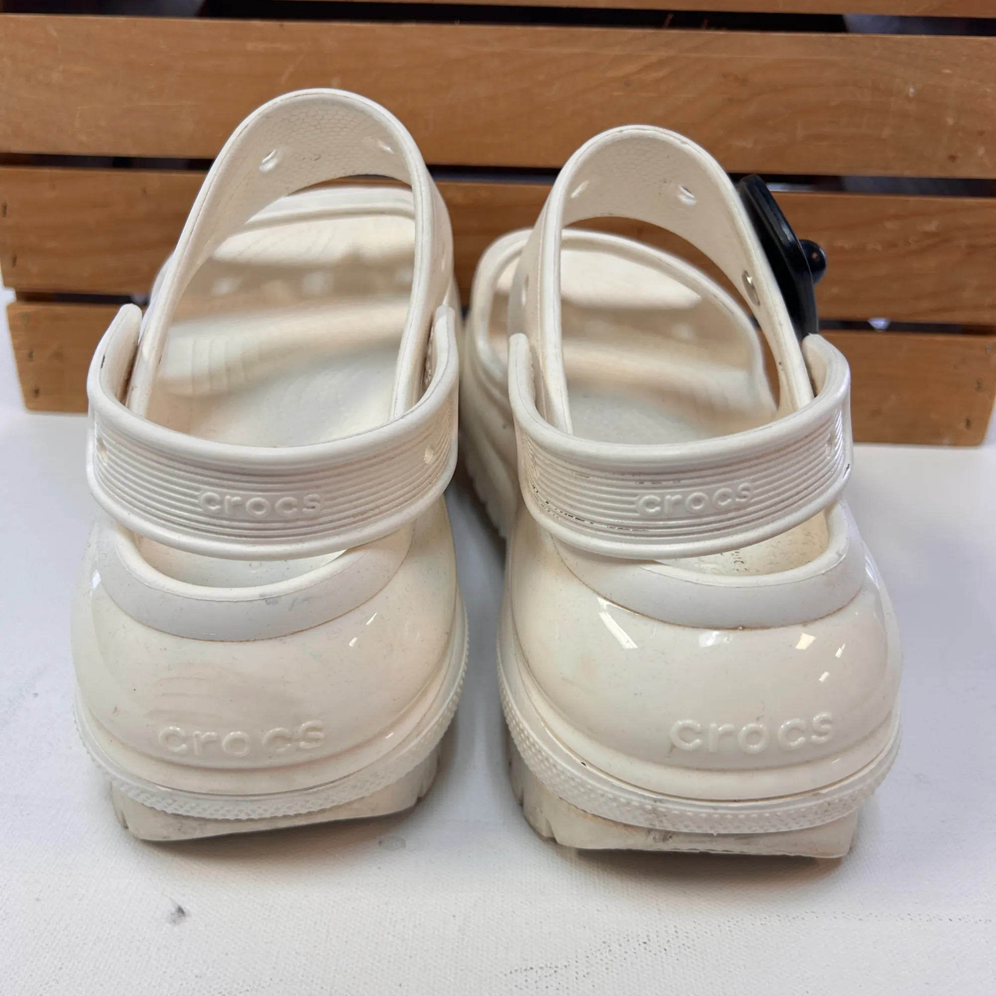 Crocs Casual Shoes Womens 10