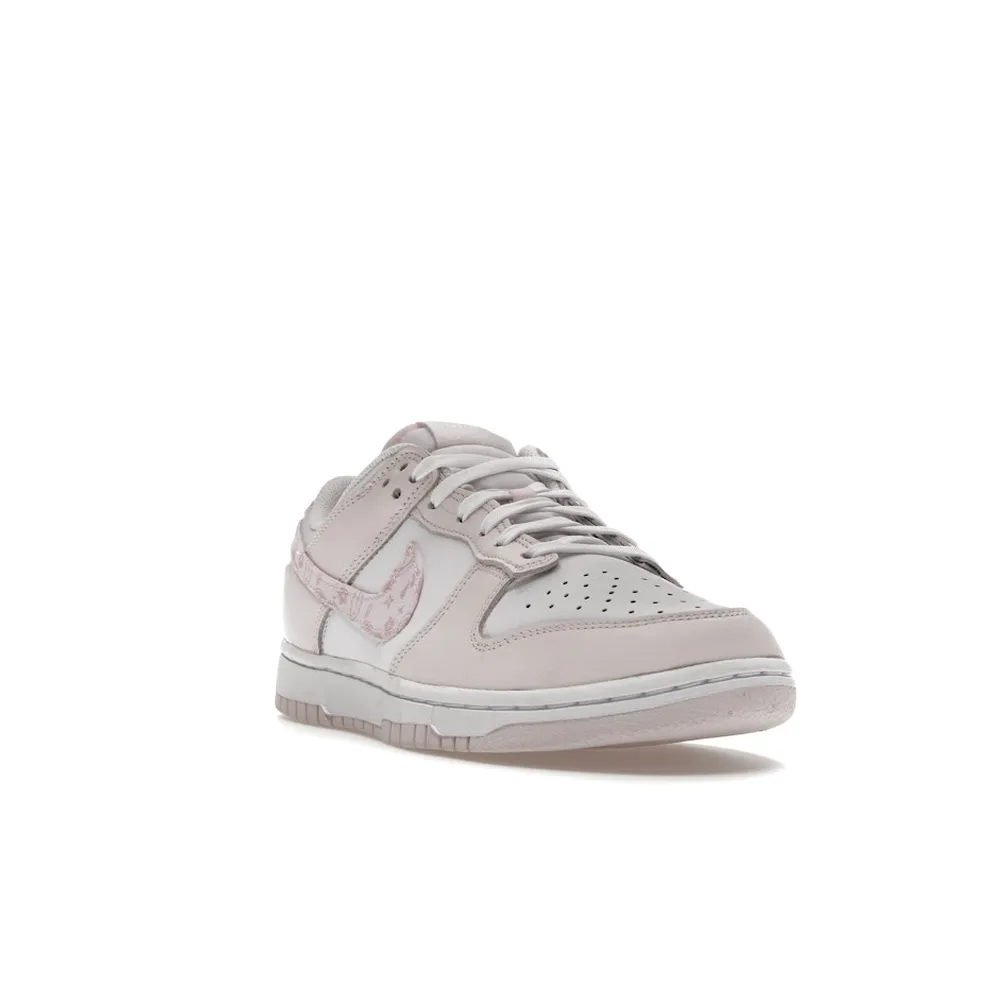 Dunk Low 'Pink Paisley' (W)