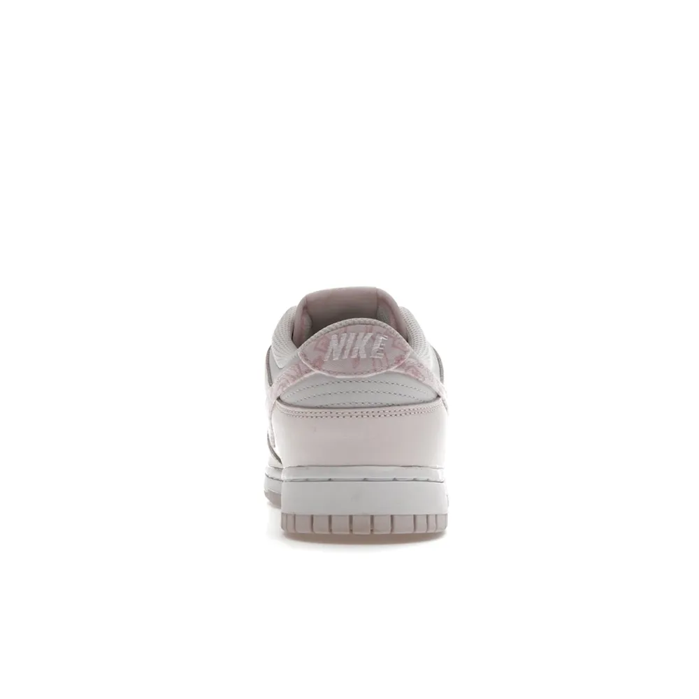 Dunk Low 'Pink Paisley' (W)