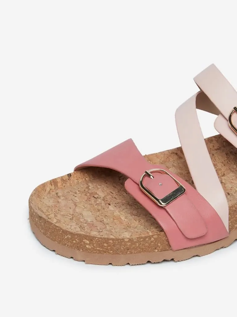 LUNA BLU Pink Buckle Design Sandals