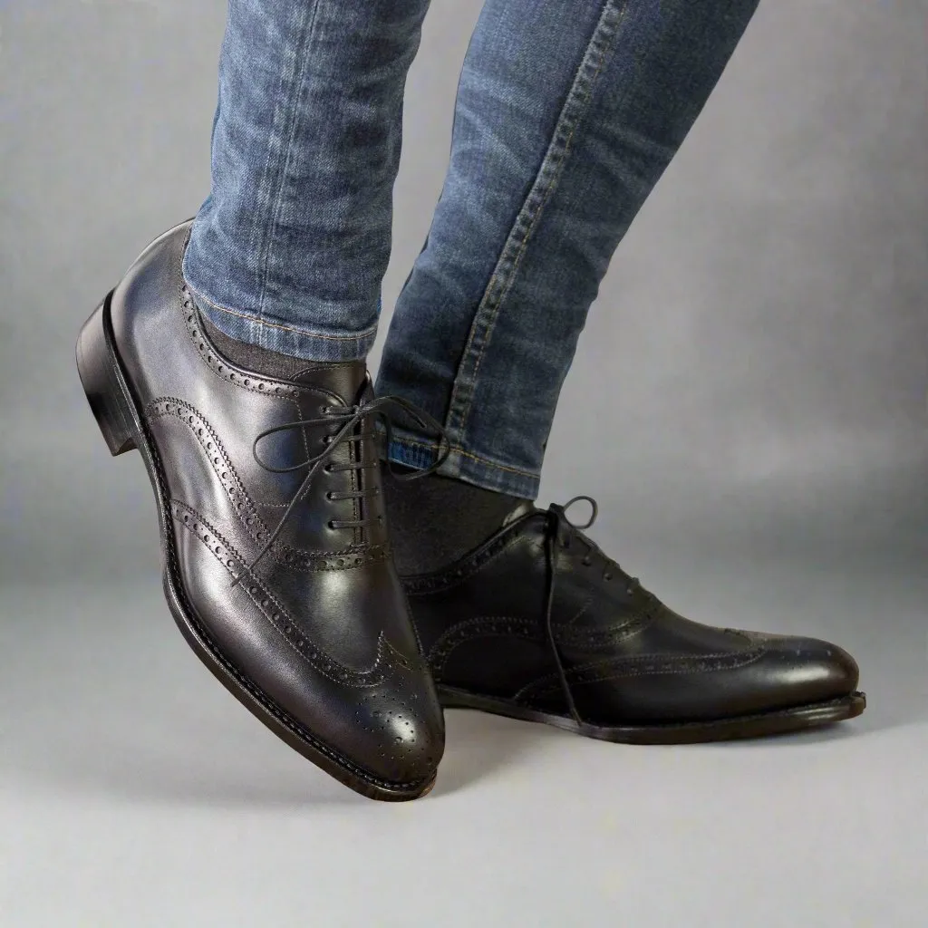 WINGTIPS NAVY (TRADITIONAL-Z1)